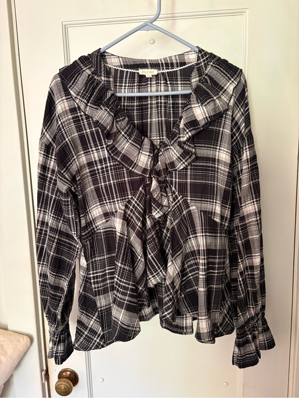 Pilcro Black & White Plaid Ruffle-Front Blouse Size S